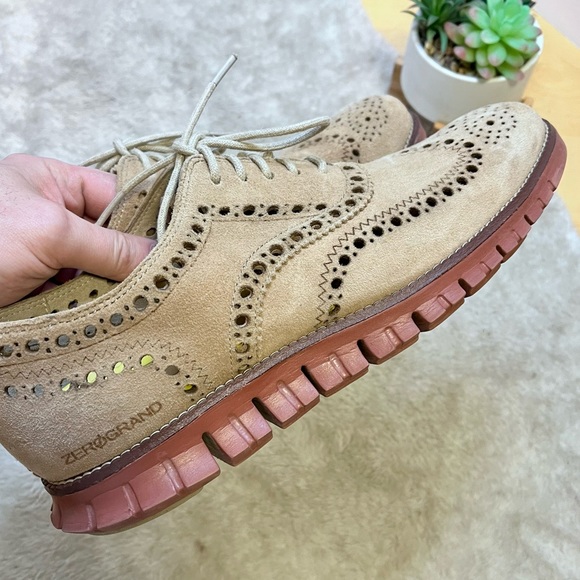 Cole Hann | Zerogrand Tan Suede Wingtip Oxford Men's Size 9.5 - Picture 13 of 14